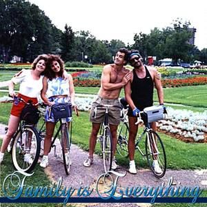 Meet your Posher, Leslie